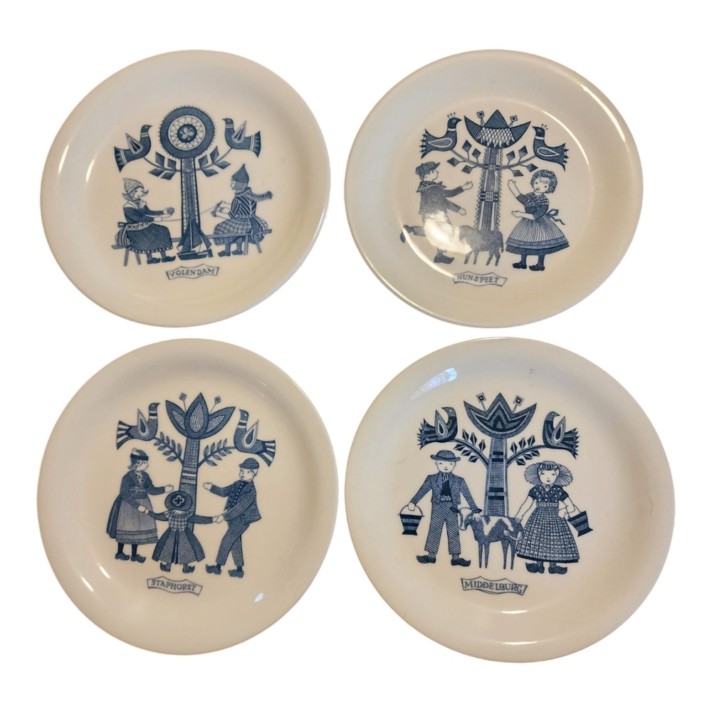Vintage Royal Sphinx Maastricht Plates Set Of 4